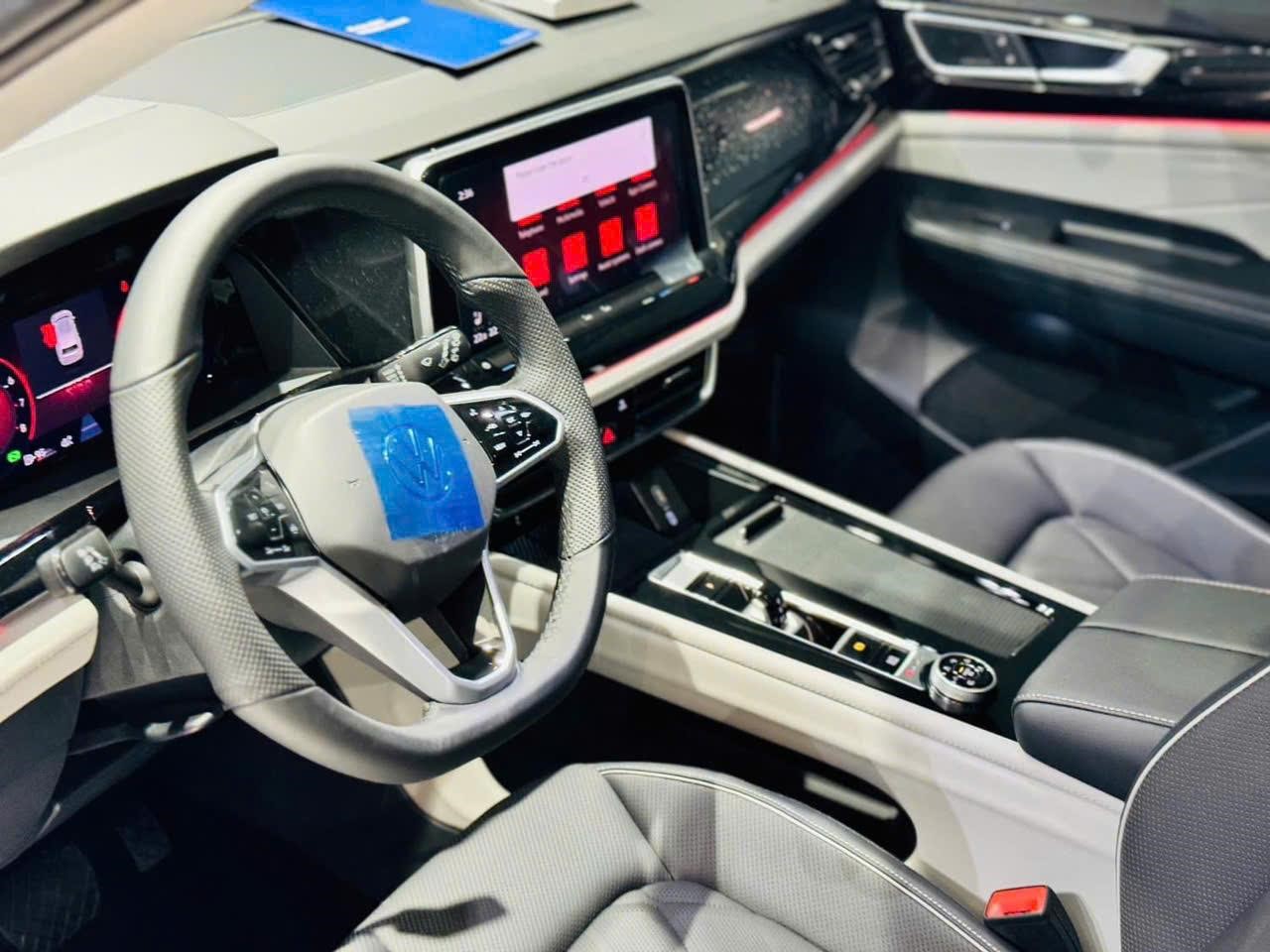 8-Volkswagen-2